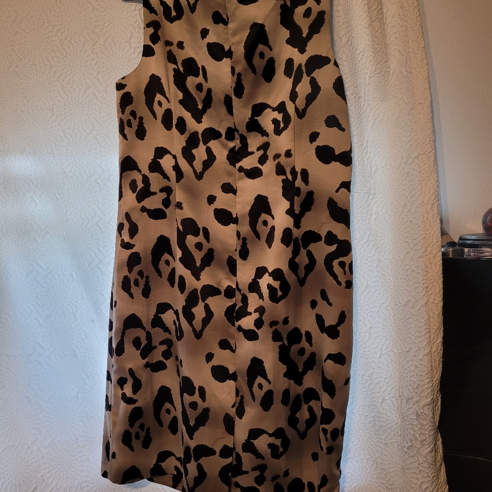 Ann Taylor Leopard Pront fitted shift dress - size 18 - satin look